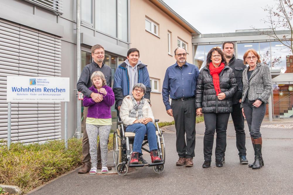 Spendenübergabe Leben mit Behinderung